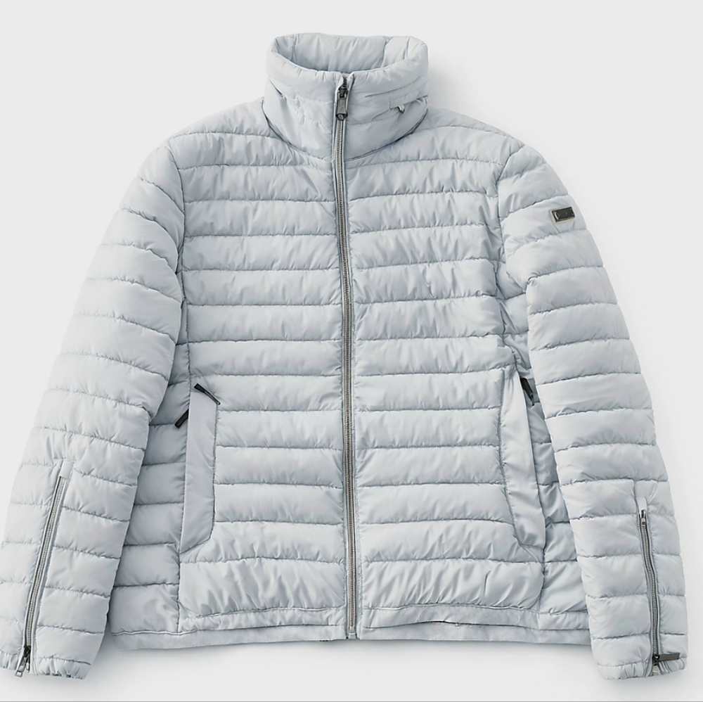 BCBG Max Azria Light Blue Puffer Jacket XL Minimalist Clean-girl